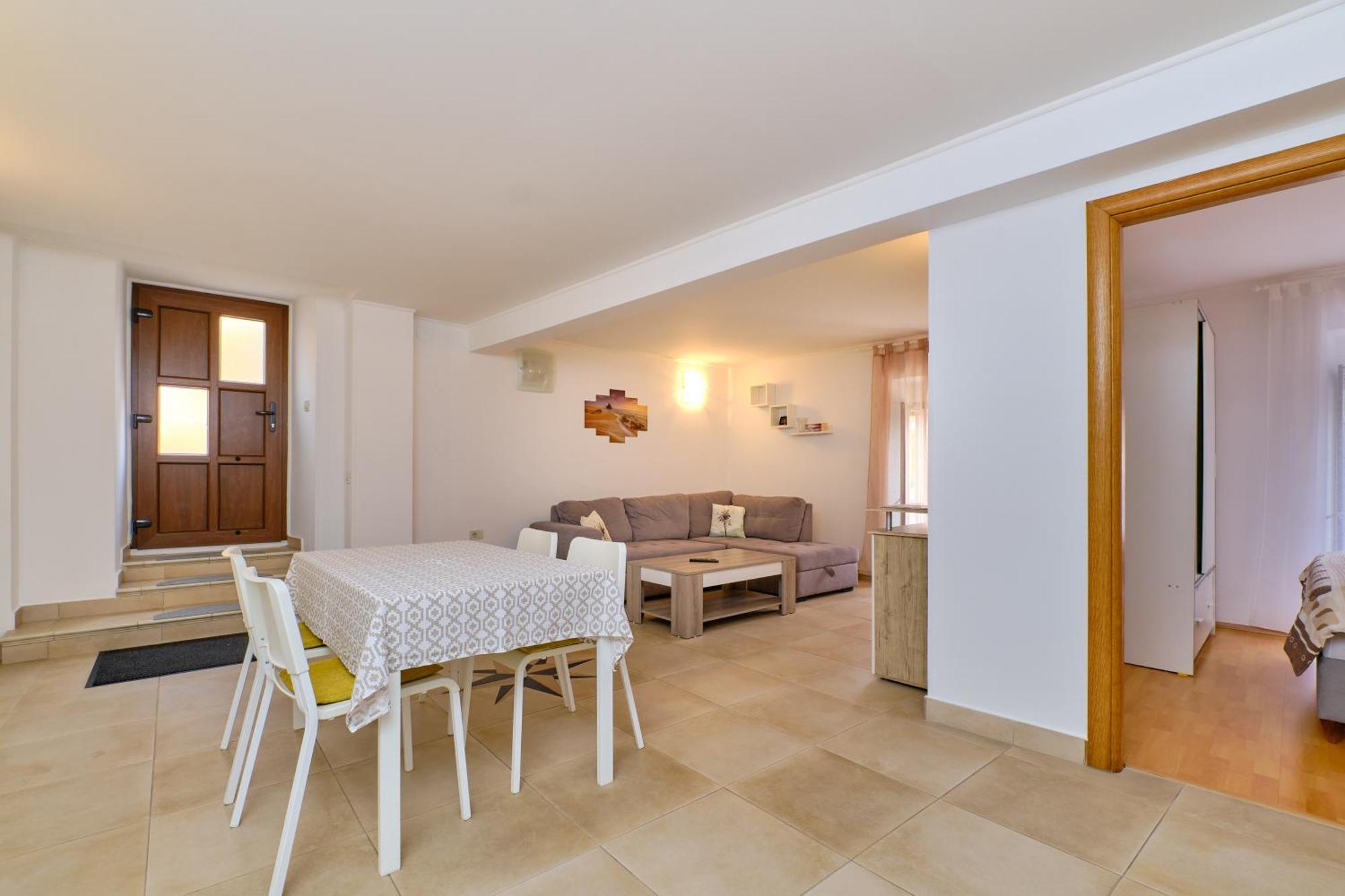 Apartments Antonella Veli Losinj Exterior photo